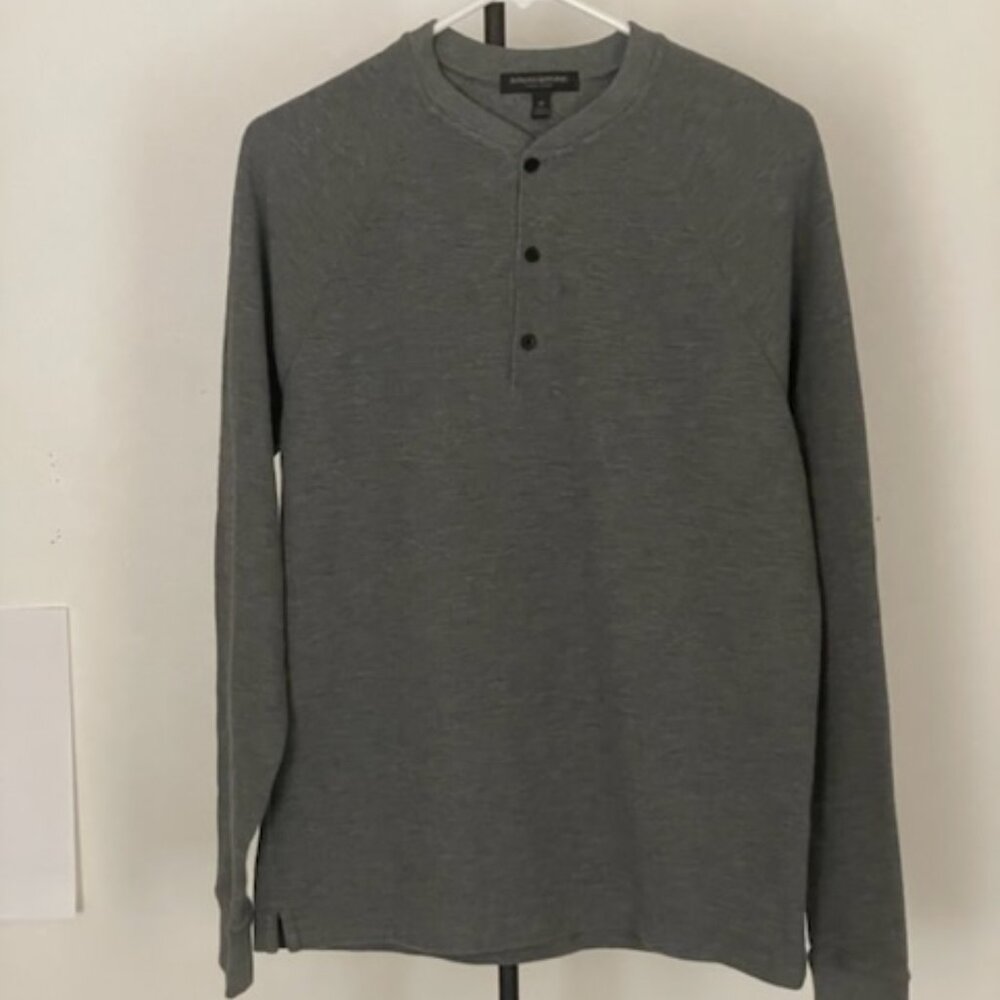 Banana Republic Men’s Core Temp Slub Knit Henley Shirt Size Medium | 618300-02